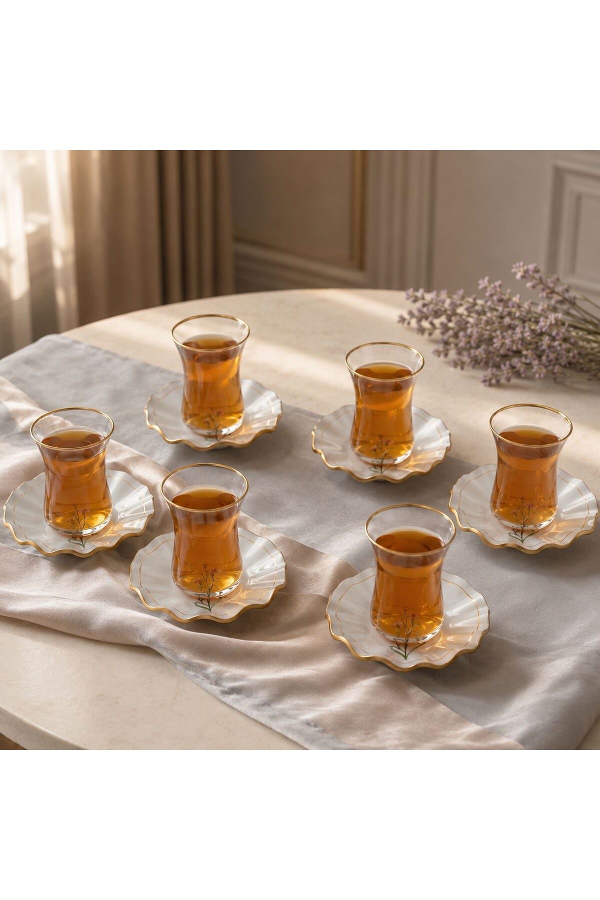 Zarif Çiçekli Çay Takımı 6 Kişilik 12 Parça Gold Detaylı