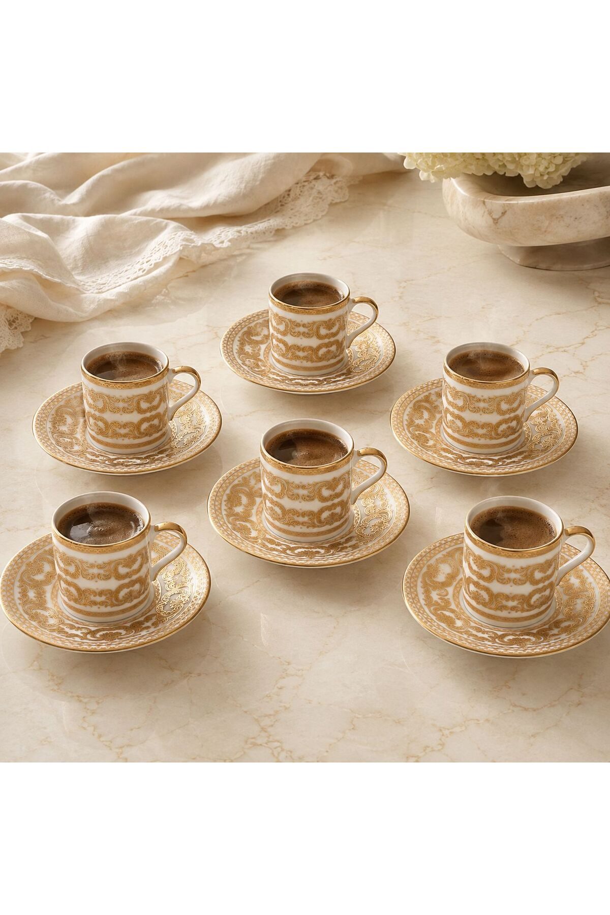 Beyaz Gold Kahve Fincan Takımı 6 Kişilik 12 Parça Şık Set