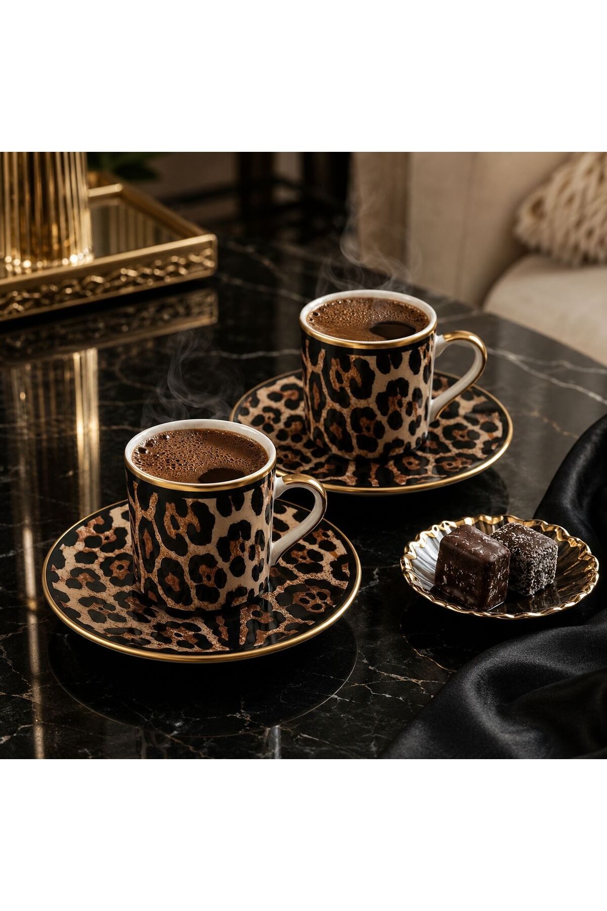 2 Kişilik 4 Parça Leopar Desenli Türk Kahvesi Fincan Takımı, Gold Detaylı Şık Kahve Seti